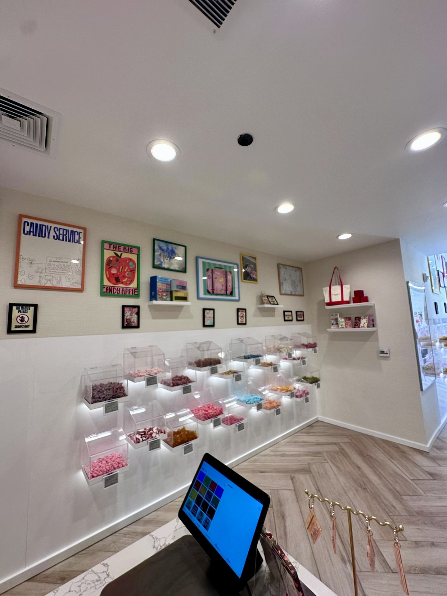 Lil Sweet Treat at The Grove retail buildout by ASEP Contractors