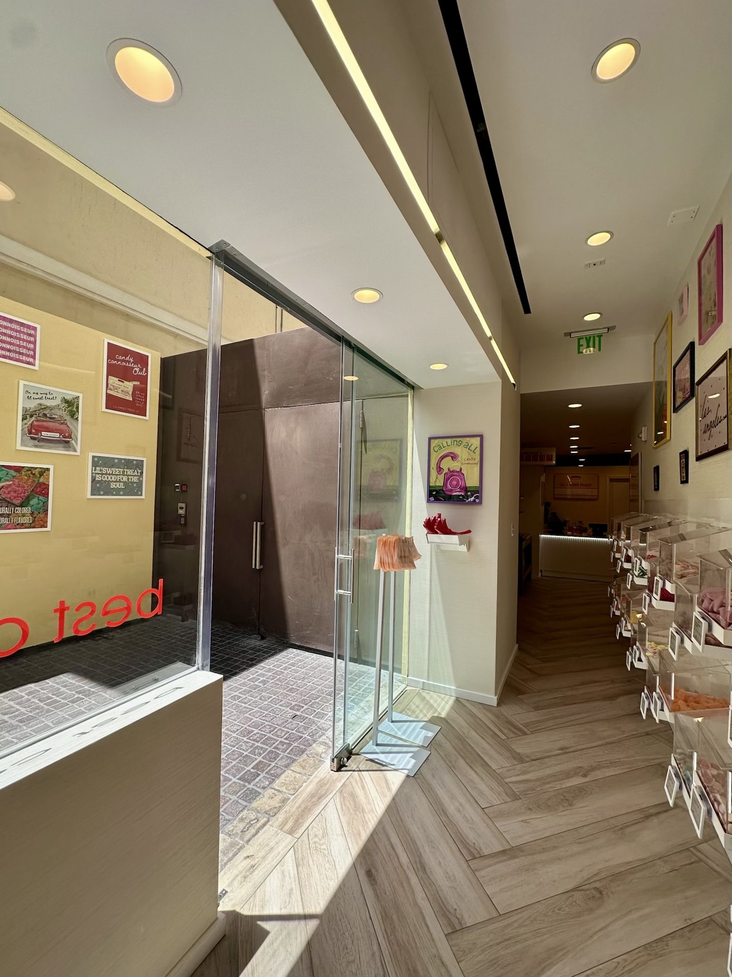 Lil Sweet Treat at The Grove retail buildout by ASEP Contractors